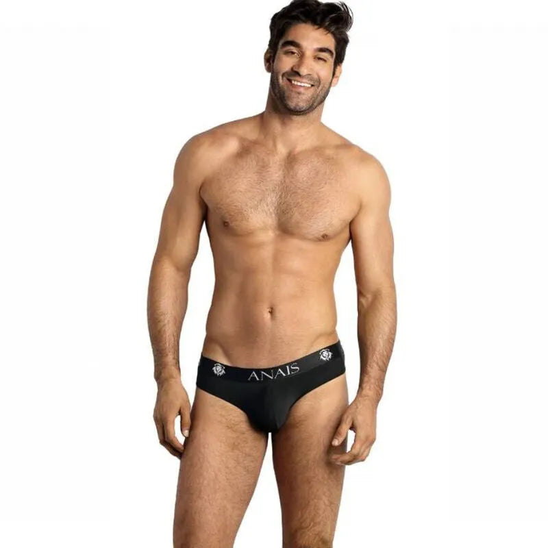Slip homme noir en microfibre douce, coupe ajustée, bande élastique à la taille, confort et style par Anais Apparel.