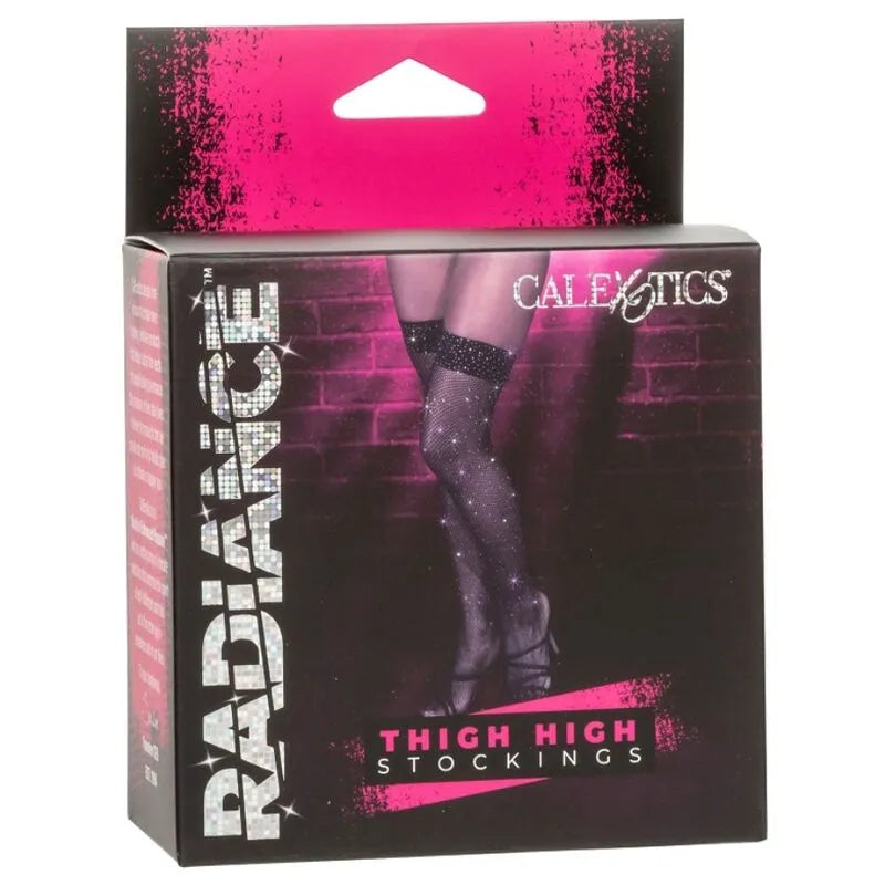 Bas cuissardes noirs Radiance avec strass brillants, emballage rose et noir, design élégant et séduisant.
