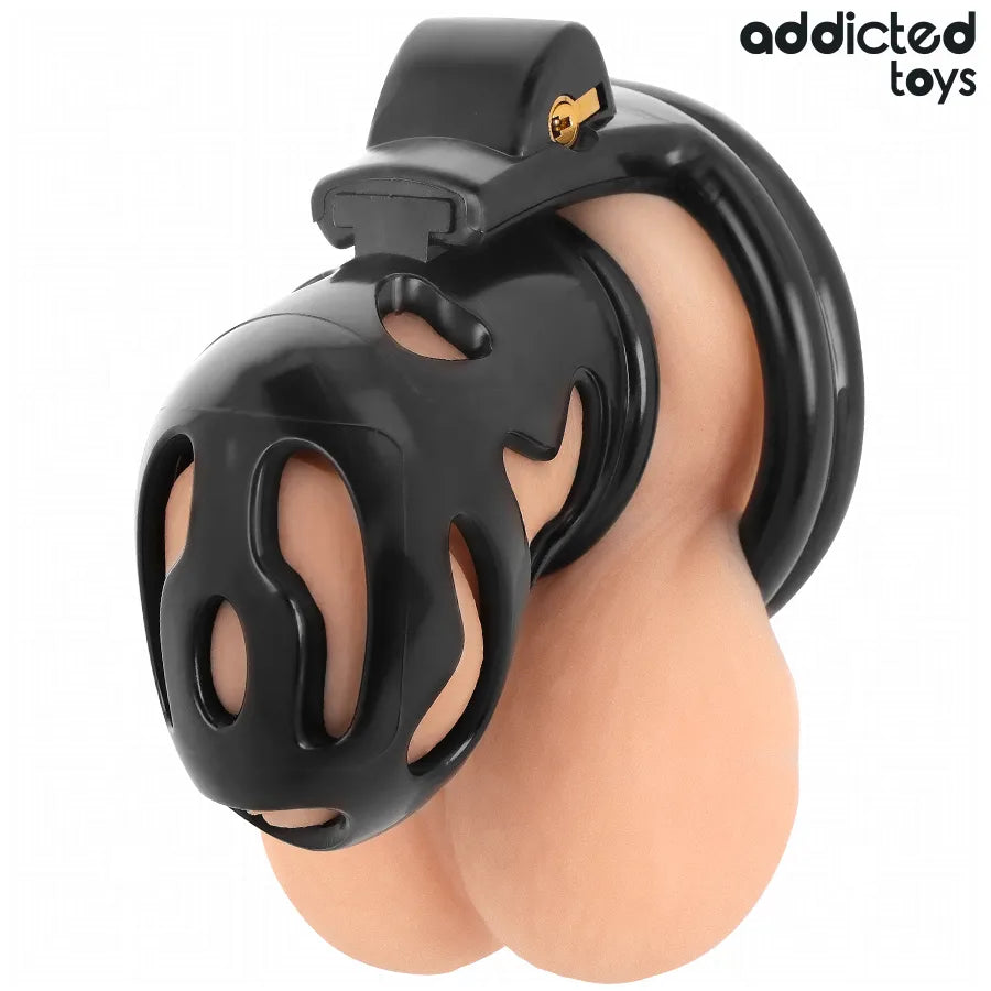 Cage de chasteté en plastique noir avec serrure, 4 anneaux ajustables pour confort et sécurité, jeu de soumission.