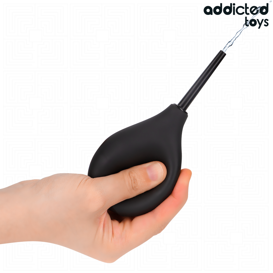 Nettoyant anal Addicted Toys noir, taille M, 160 ml, design ergonomique, portable, idéal pour hygiène intime en voyage.